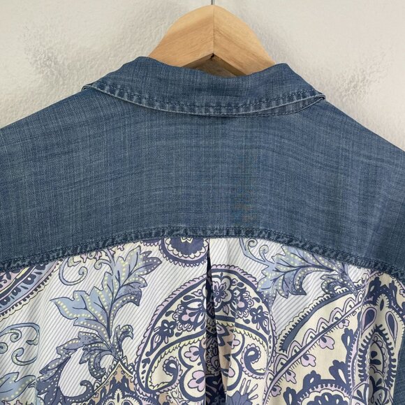 Chicos Womens XL Blue White Mixed Print Button Up Shirt Roll Tab Sleeve Blouse - Picture 11 of 11